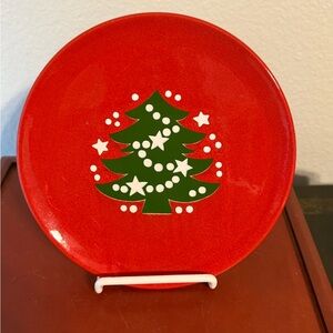 Vintage Salad Plate Christmas Tree
by Waechtersbach Discontinued
